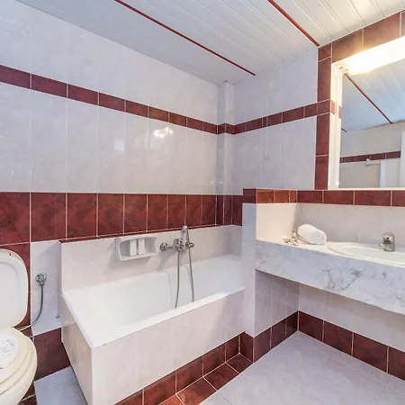 Otel Ilaria Kalamákion