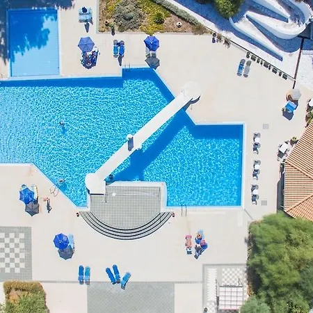 Ilaria 4* Kalamákion