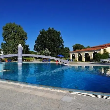 Ilaria 4* Kalamákion